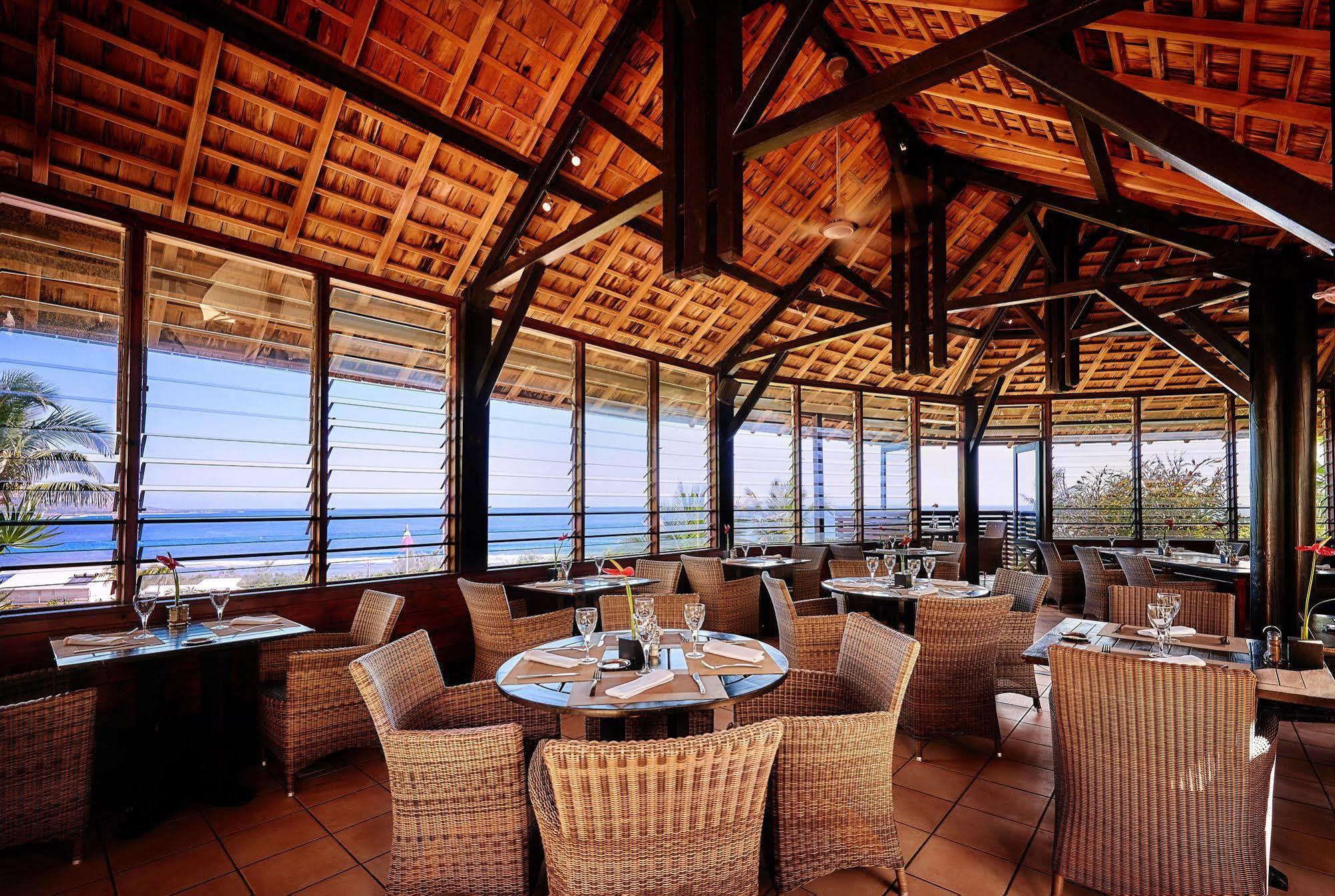Iloha Seaview Hotel سان لوي المظهر الخارجي الصورة